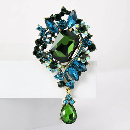 Crystal Glass Pendant Brooches for Women Unisex Rhinestone Flower Pins Banquet Party Backpack Gifts Jewelry Accessories