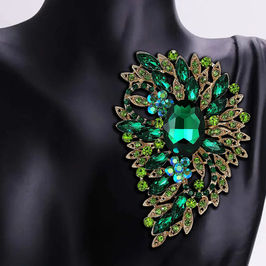 Beaut&Berry Luxury Crystal Large Glass Brooches for Women  Rhinestone Pins Friends Party Gifts Banquet Jewellery Accessories