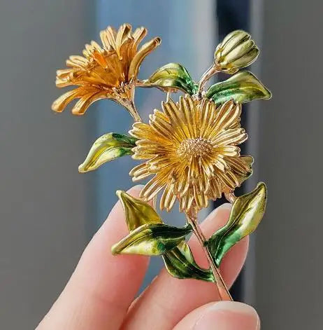 Cross border pastoral style hand-painted fashionable flower brooch for female niche high-end feel pins DIY high-end suit brooch