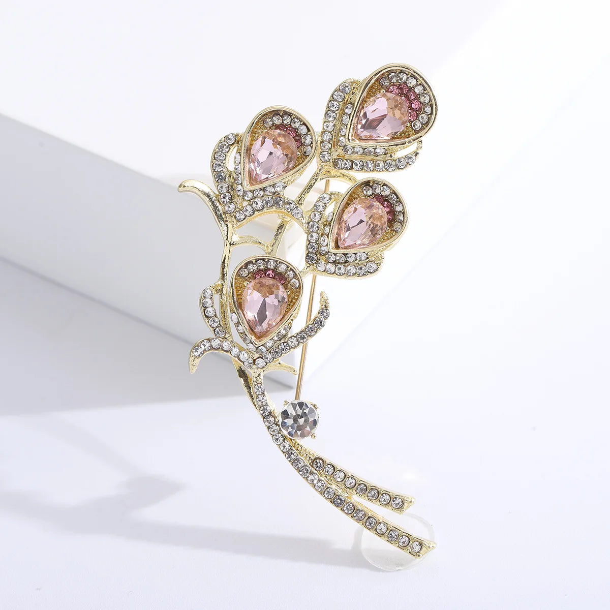 SKEDS Women Men Fashion Exquisite Crystal Feather Pearl Brooch Pin Elegant Classic Lady High-end Badges Accessories Gift