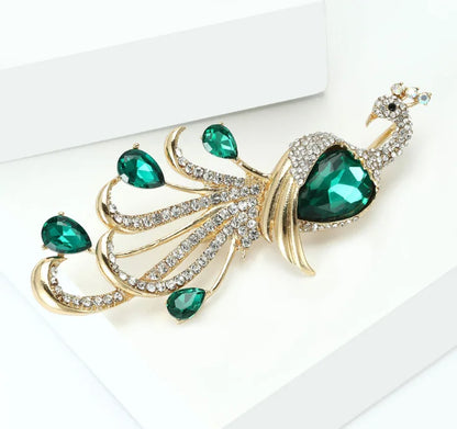 Elegant Green Crystal Peacock Brooch For Women Luxury Big Bird Animal Lapel Pin Casual Suit Coat Dress Fashion Jewelry Gifts