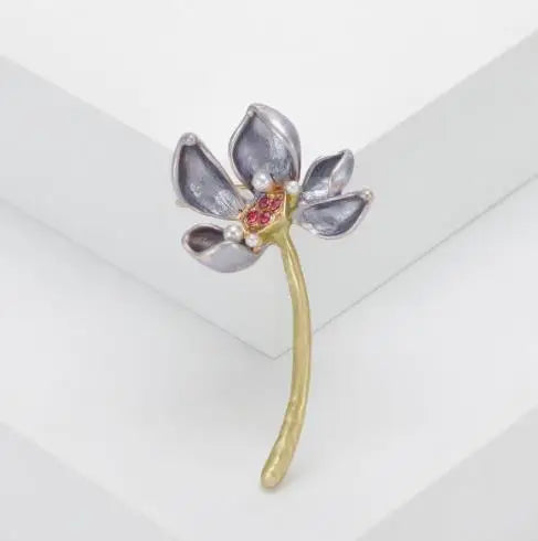 Resin Tulip Brooch for Women Unisex Rhinestone Flower Pin Pearl Plant Lapel Pin Banquet Party Backpack Gifts Jewelry Accessories