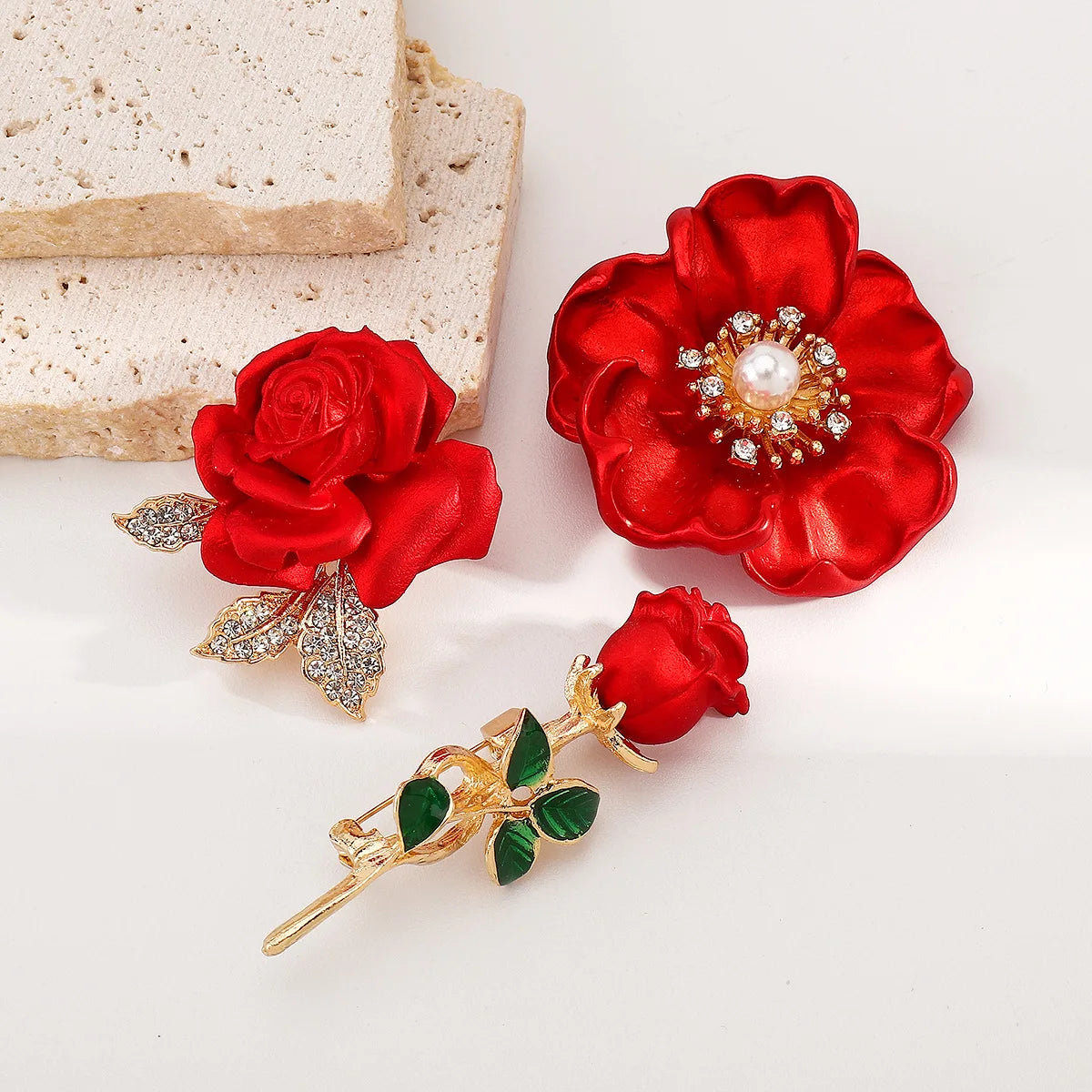 3PCS Red Rose Brooches For Women Elegant Flower Enamel Lapel Pin Fashion Design Valentine'S Day Gift