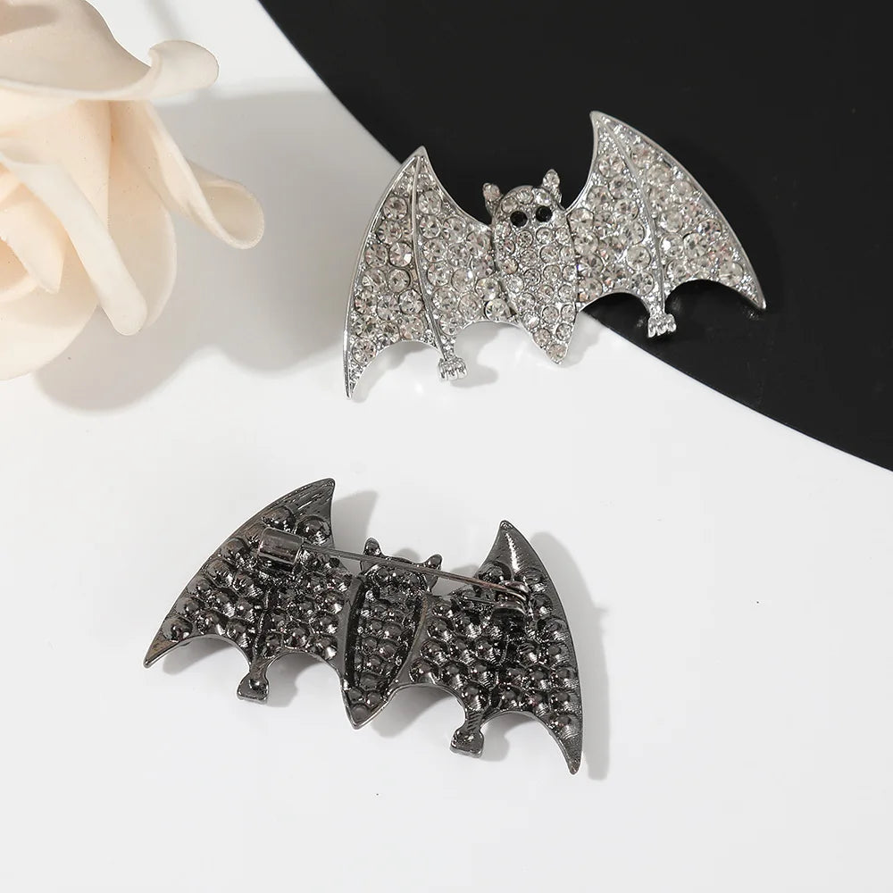 Funny Bat Brooch Gothic Lapel Pin For Women Clothing Coat Sweater Halloween Holiday Party Jewelry Accessories Gift