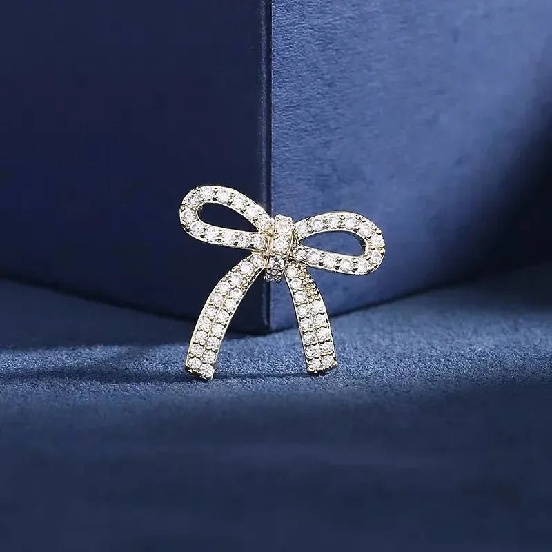 Small Rhinestone Bowknot Brooch Anti-slip Shirt Collar Pin Button For Women Dress Clothing Fashion Jewelry Accessories Gift