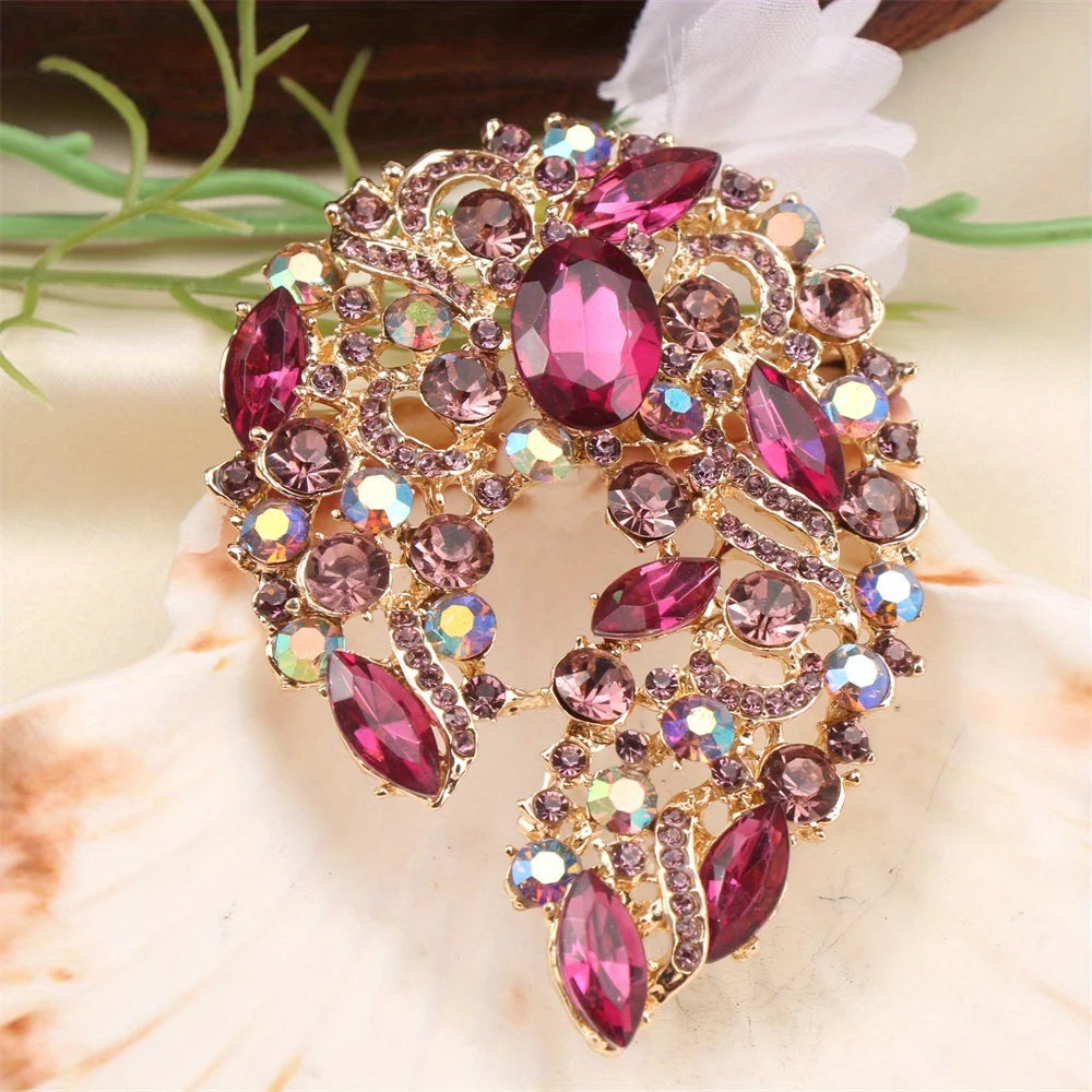 Baroque Luxury Beautiful Openwork Floral Design Brooch for Men and Women, Jewelry Accessories, Wedding Holiday Party Gift