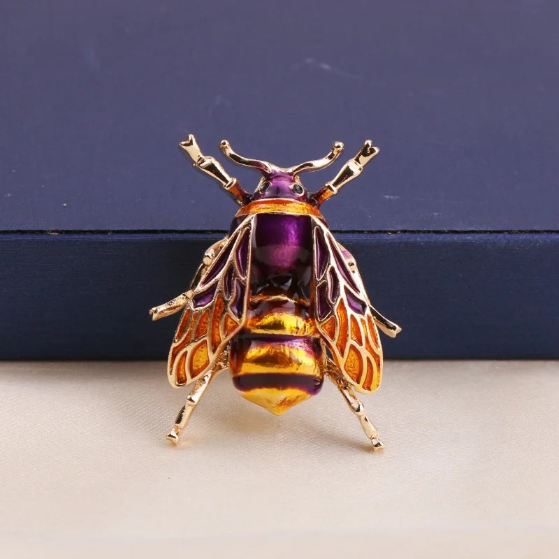 SKEDS Luxury Exaggerated Vintage Women Girls Crystal Bee Brooch Pin Fashion Elegant Lady Exquisite Insect Rhinestone Badges