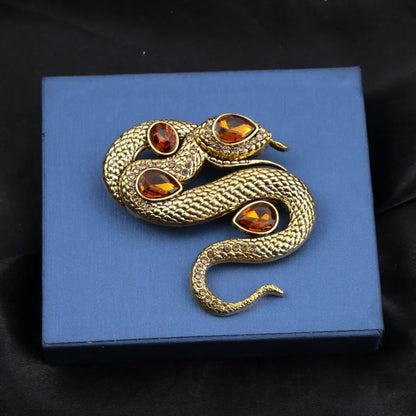 SKEDS Women Men Fashion Exquisite Colorful Rhinestone Snake Brooch Pin Elegant Lady Crystal Shining Animal Badges Corsages