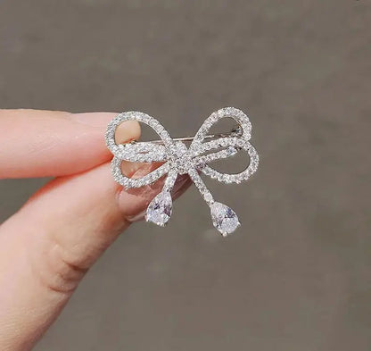 Cute Mini Brooch Pins Colorful Crystal Fruit Bowknot Flower Neckline Lapel Pin for Women Girls Buckle Jewelry Gifts