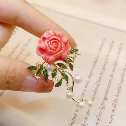 Elegant Pink Peony Brooch For Women Luxury Zircon Flower Leaf Imitation Pearl Corsage Sweet Lady Coat Sweater Clothing Jewelry