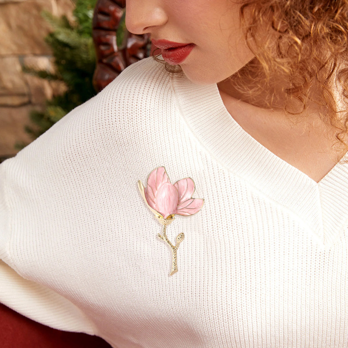 Beaut&Berry Luxury Crystal Glass Flower Brooches for Women Unisex Plant Pins Casual Party Accessories Gifts Friends Decoration