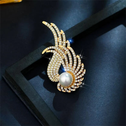 Luxury Crystal Feather Pearl Brooches Metal Suit Pins Fashion Clothing Accessory Jewelry For Women Men Wedding Bridal Party