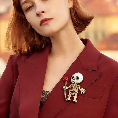 Baroque Luxury Rose and Skull Design Brooch for Men and Women, Halloween Jewelry and Fashion Accessories