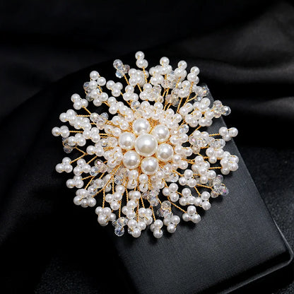 SKEDS 2022 Exquisite Luxury Women Rhinestone Flower Brooch Badges Pearl Crystal Plant Brooches High Quality Retro Pin For Lady