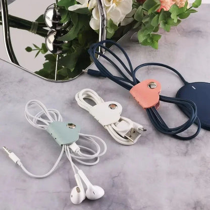 3pcs Heart-Shaped Faux Leather Cable Cord Winder Organizer Cable Management Clips for Headphones