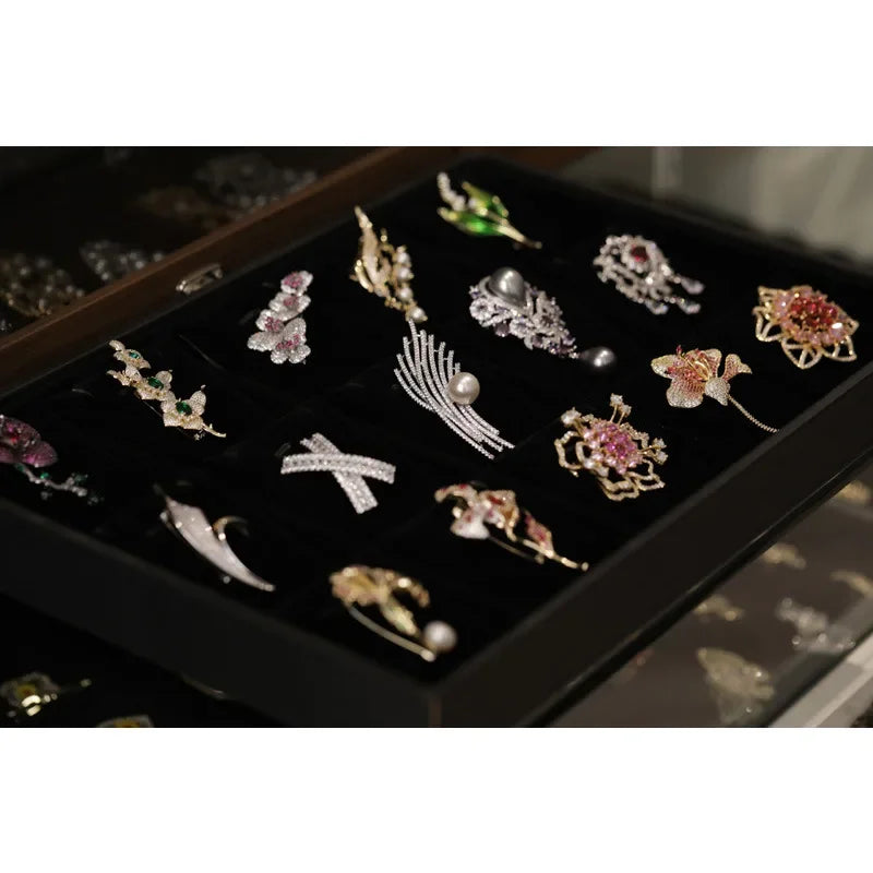 Elegant Luxury Zirconia Brooch Pin Jacket Accessory Hibiscus Flower High End Chest Flower Pin Chinese Traditional Jewelry