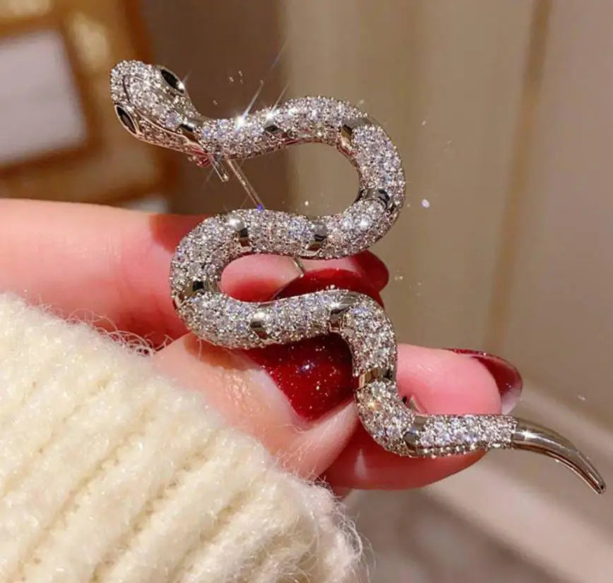 Clearance Price Snake Shape Brooches for Women Men Rhinestone Crystal Lapel Pin Clearance Sale