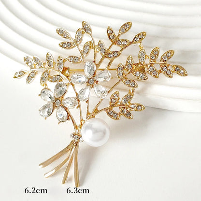 1PC Women's Fashion Trendy Flower Bouquet Brooches For Girls Elegant Unique Corsage Exquisite Pins Clothing Accessories Gifts