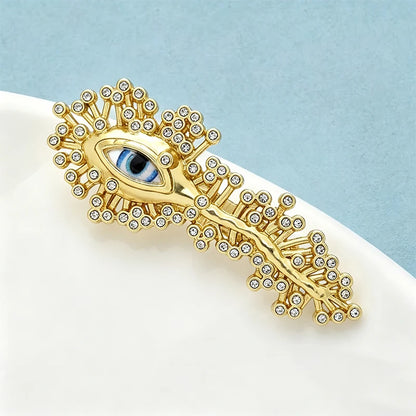 Wuli&baby Charming Artistic Eye Brooches For Women Unisex Luxury Rhinestone Love Eyes Office Party Brooch Pin Gifts