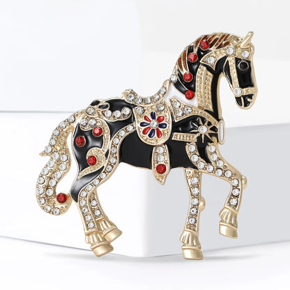 Retro Horse Brooch for Men Women Fashion Horse Animal Brooches Pins Jewelry Trendy Accessories Birthday Gift 2025