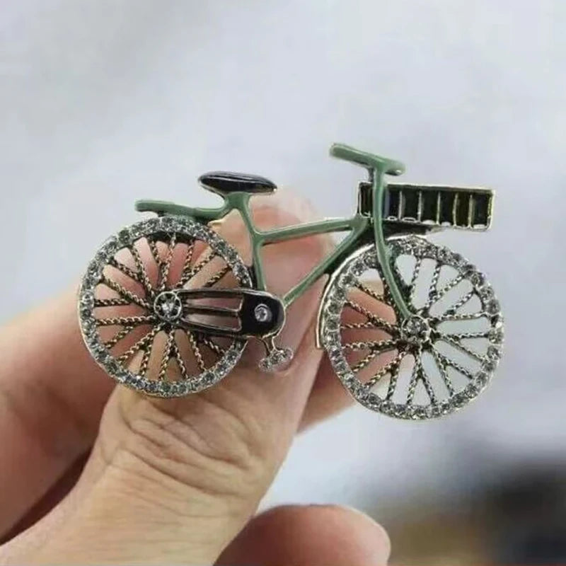 Fashion Bicycle Shape Brooch Men Women Leisure Cycling Sports Gift Cyclists Badges Sports Lapel Pins Biking Jewelry Biker Gift