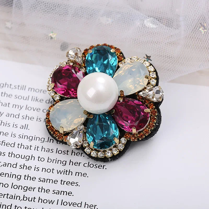 Elegant Geometric Crystal Stone Square Symmetrical Brooch Blue Green Large Rhinestone Cross Flower Pin with Clip for Women
