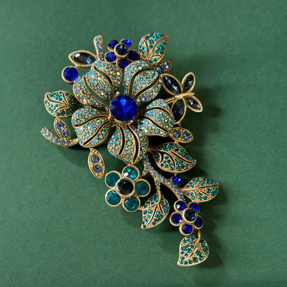 Gorgeous Full Cyrstal Luxury Flower Badges Brooch For Women Girls Heavy Industry Suit Party Pin Lady Banquet Jewelry Accessry