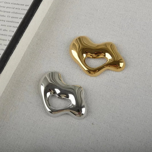 Trendy Metal Irregular Hollow Brooch for Women Men Fashion Lapel Pin Suit Texture Design Jewelry Accessories Gift