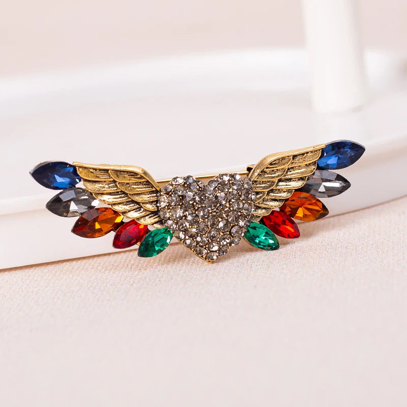 Sparkling Crystal Love Angel Wings Brooch Women's Luxury Dress Wedding Decorations Souvenir Gifts
