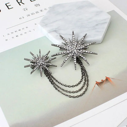 Studded Pearl Shaped Square Brooch Women Palace Style Retro Design Sense Suit Pin Niche Fashion Accessories for Lady Gift