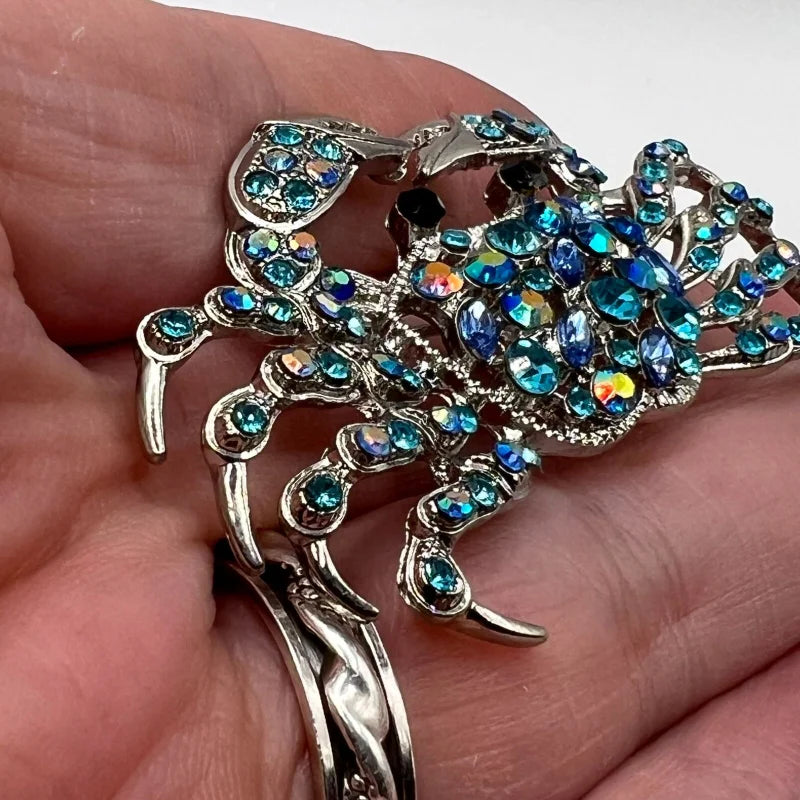 New fashion blue crystal crab brooch for women and men cute animal brooch fashion banquet jewelry holiday gift