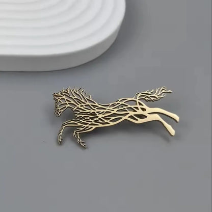 Luxury Running Horses Brooch Trendy Classic Zodiac Animal Lapel Pins Casual Jewelry Leopard Stainless Steel Brooches for Women