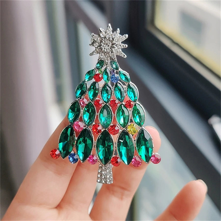 Green Rhinestone Christmas Tree Brooches Pins For Women Man Unisex Crystal Jewelry Gifts Clothes Accessories