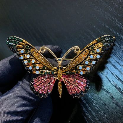 UILZ Colorful Butterfly Designer Zircon Brooch Women Shiny Crystal Lapel Pin Luxurious Clothing Jewelry Accessories