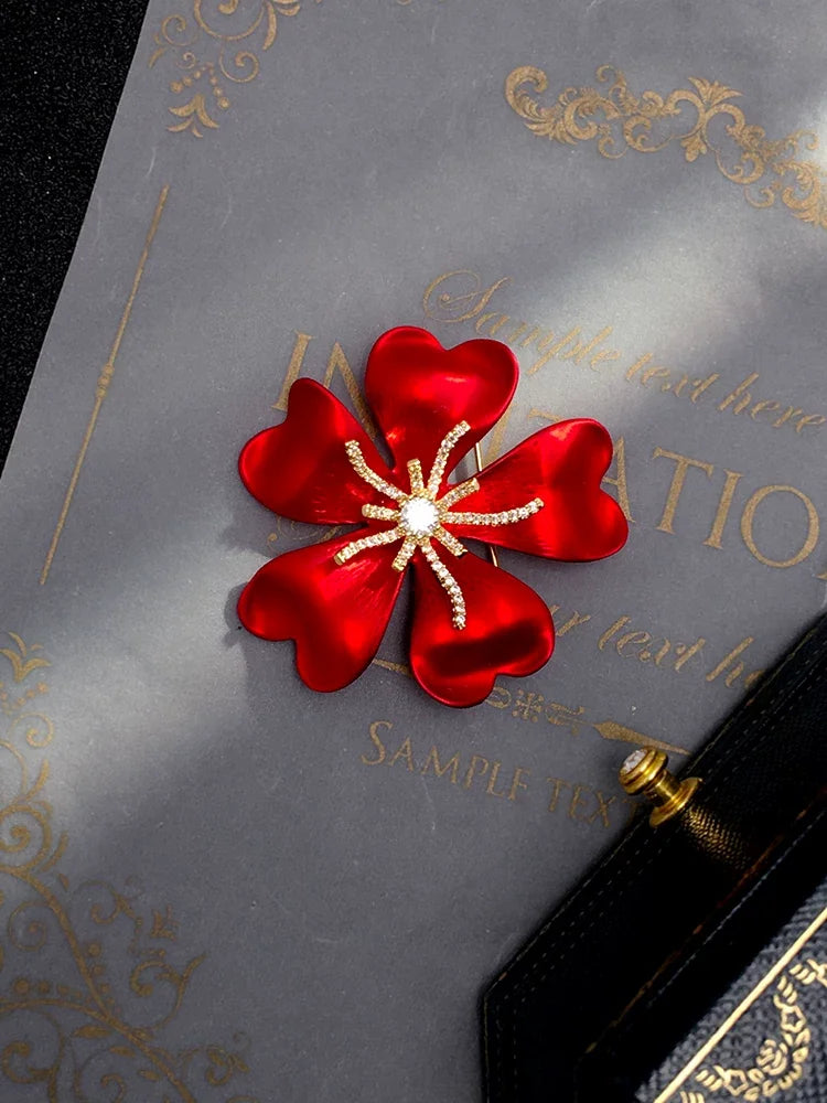 Elegant Rhinestone Flower Brooches for Lady Women Red Petals Pins Plants Party Office Jewelry Gifts