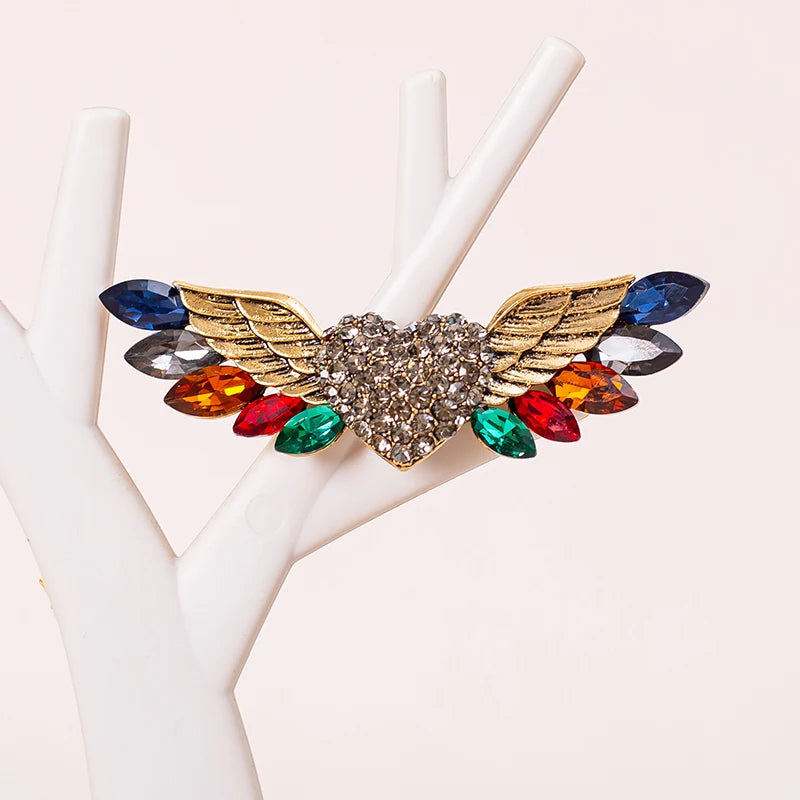 Sparkling Crystal Love Angel Wings Brooch Women's Luxury Dress Wedding Decorations Souvenir Gifts