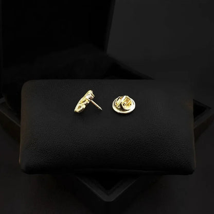 Exquisite Cute Hollowed-out Crown Crystal Zircon Brooches for Men Women Suit Jacket Pin Simple Personality Jewelry Accessories
