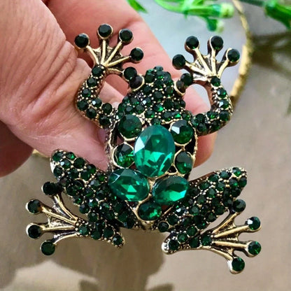 Baroque Luxury Frog Collection: Brooches and Pins for Men and Women, Jewelry, Fashion Accessories, and Party Gifts