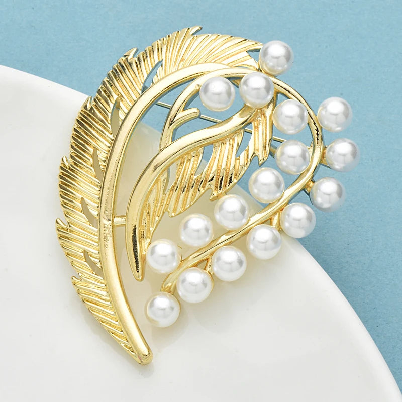 Wuli&baby Pearl Heart Brooches For Women Unisex Elegant Geometric Plants Flower Party Office Brooch Pins Gifts