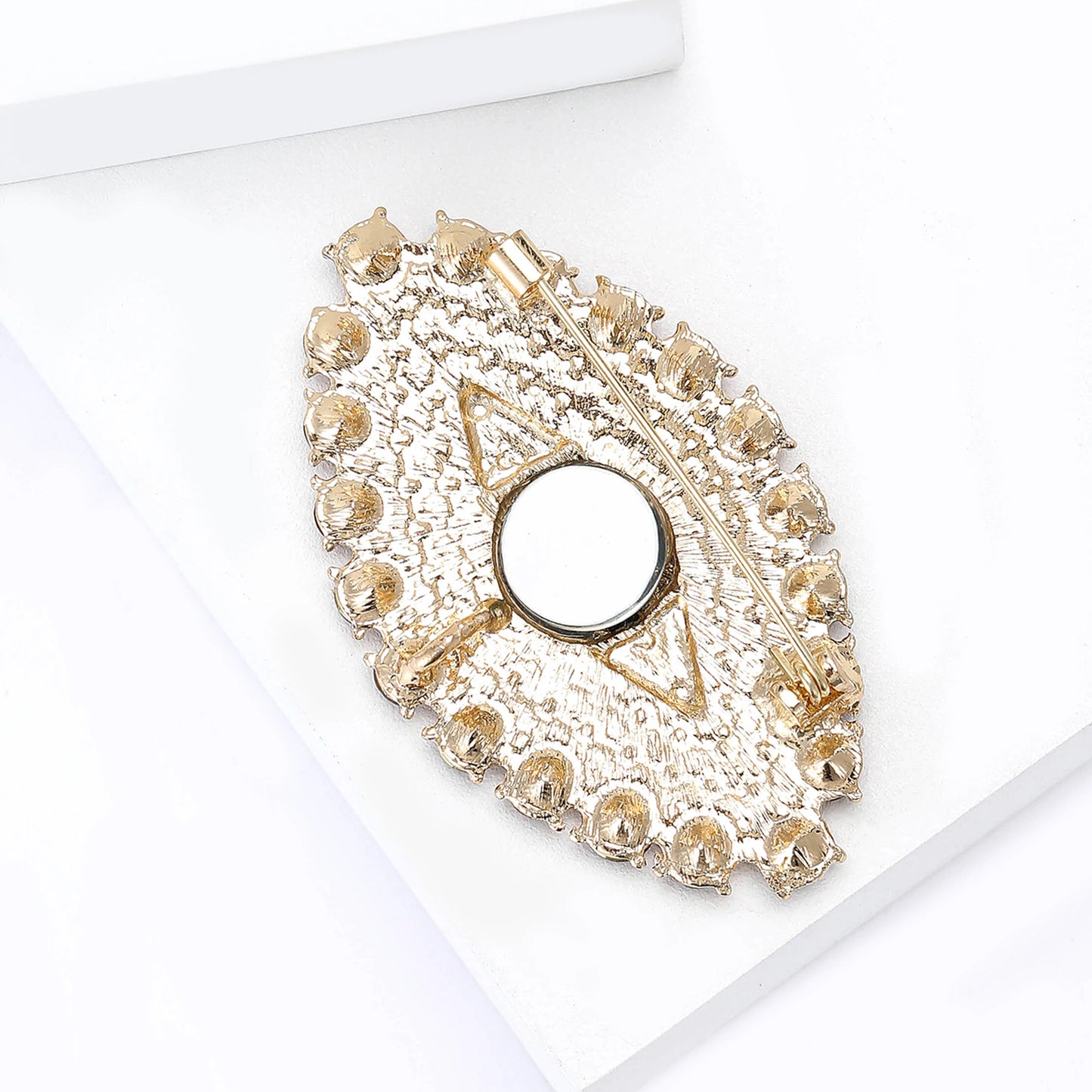 Beaut&Berry Trendy Rhinestone Devil's Eye Brooches for Women Beautiful Pins Friends Party Gifts Banquet Jewellery Accessories