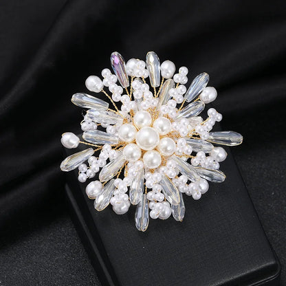 SKEDS 2022 Exquisite Luxury Women Rhinestone Flower Brooch Badges Pearl Crystal Plant Brooches High Quality Retro Pin For Lady