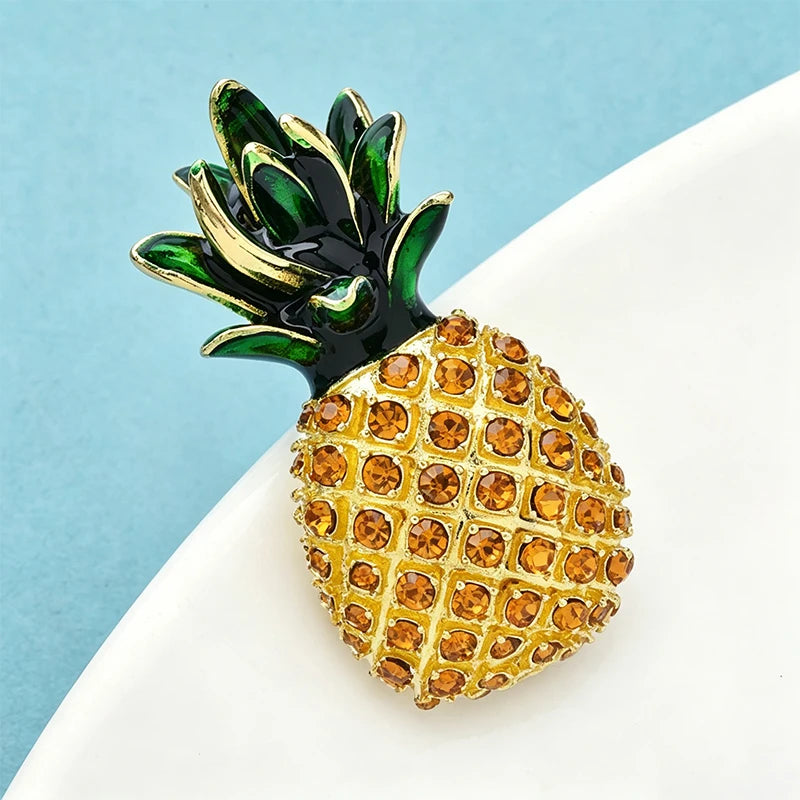 Wuli&baby Sparkling Pineapple Brooches For Women Unisex Beautiful Rhinestone Fruits Plants Party Casual Brooch Pin Fashion Gifts