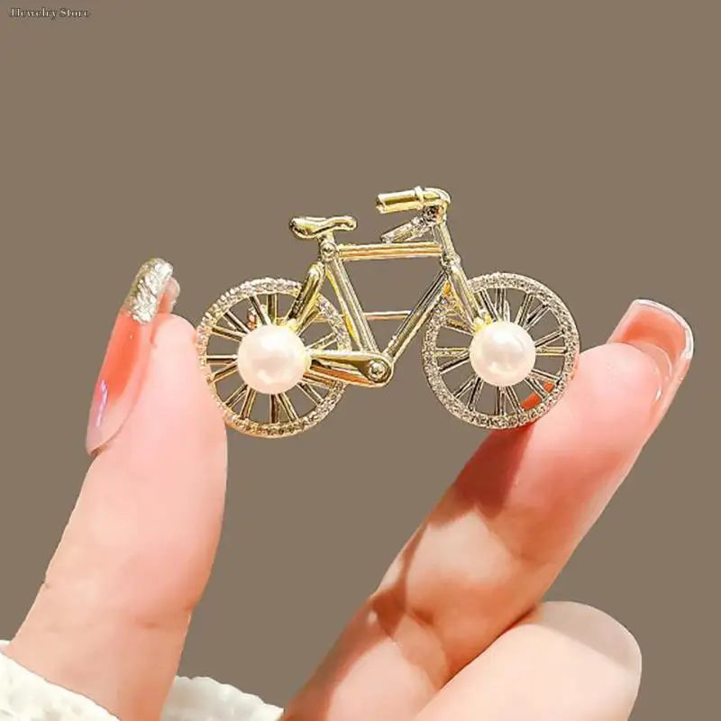 Fashion Bicycle Shape Brooch Men Women Leisure Cycling Sports Gift Cyclists Badges Sports Lapel Pins Biking Jewelry Biker Gift