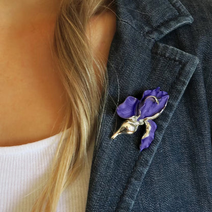 Beaut&Berry Classic Enamel Phalaenopsis Orchid Brooches for Women Plant Flower Pins Casual Party Friends Accessories New Gifts