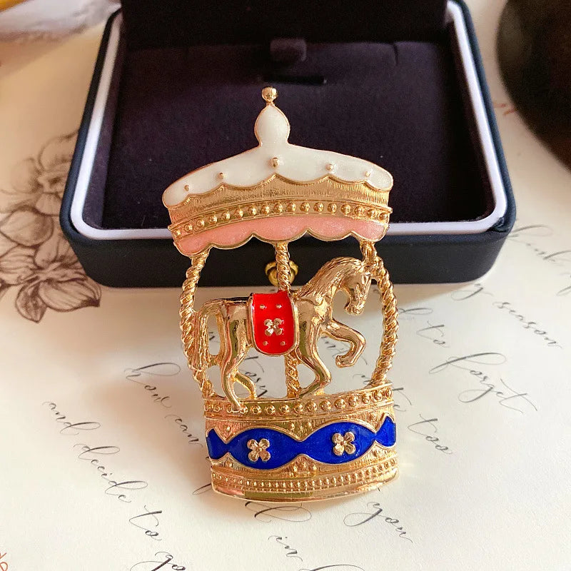 Baroque Luxury Carousel Design Brooch for Men and Women，Jewelry Accessories Pins，Wedding Holiday Party Couple Surprise Gift