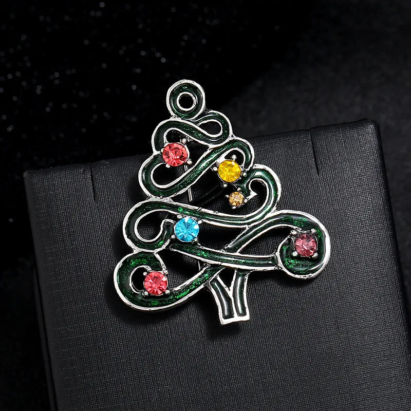 SKEDS Luxury Rhinestone Christmas Tree Snow Man Brooch For Women Men Exuqisite Fetival Enamel Badges Buckle Trendy Jewelry Pin