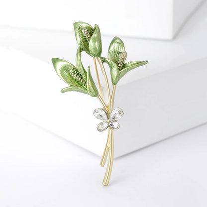 Luxury Pearl Enamel Flower Brooches for Women 4-color Botanical Pins Elegant Casual Accessories Perfect Gifts