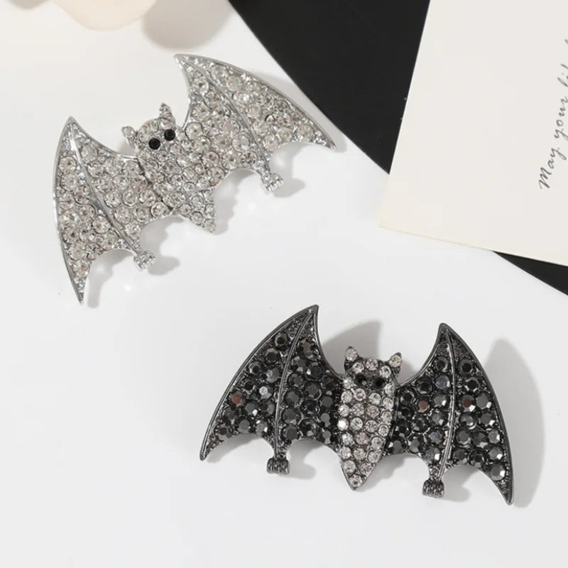 Funny Bat Brooch Gothic Lapel Pin For Women Clothing Coat Sweater Halloween Holiday Party Jewelry Accessories Gift