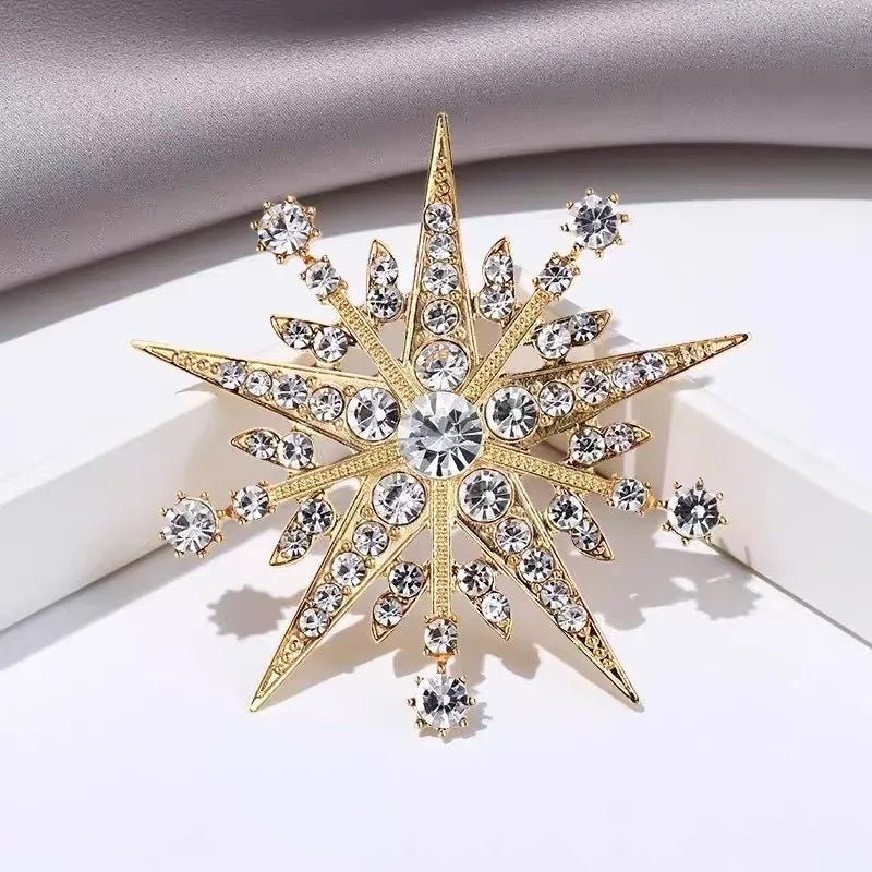 Luxury Full Rhinestone Eight-Pointed Star Brooches For Women Lady Sweet Shiny Crystal Snowflake Alloy Brooch Party Jewelry Gifts
