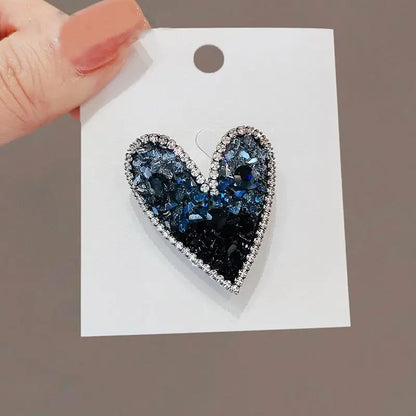Crystal Heart Brooches Pins For Women Light Luxury Sparkling Love Brooch Sweater Coat Decoration Accessories Gifts